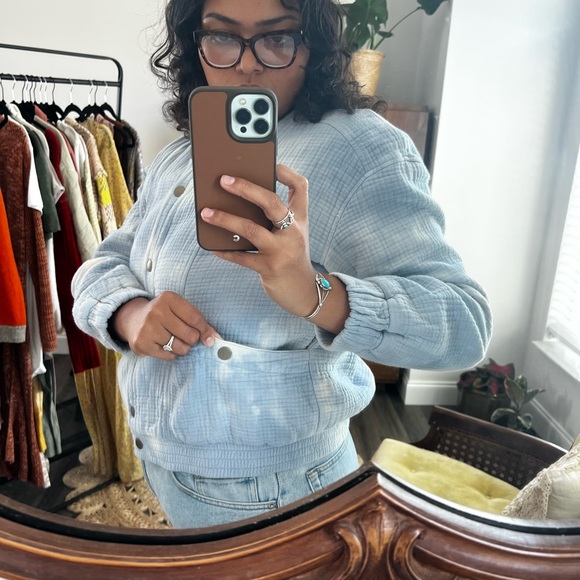 Universal thread, blue, tie-dye, bomber button up - Picture 4 of 5